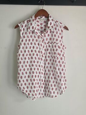 Lucky Brand White Sleeveless Button-Down with Red Floral Motif